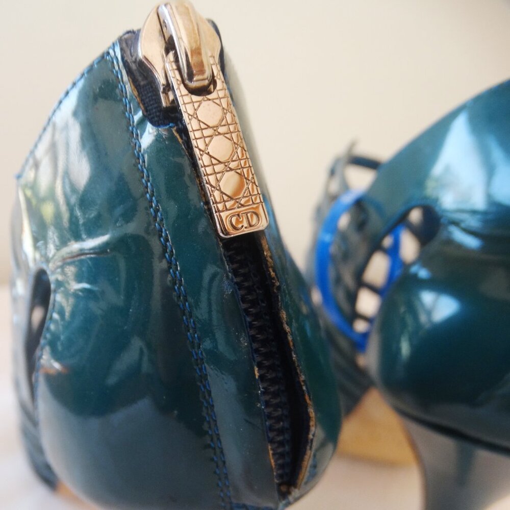 Christian DIOR 39/8.5 US, stiletto 4.5" heel ITALY cage Sandals Glossy Teal - Picture 8 of 13